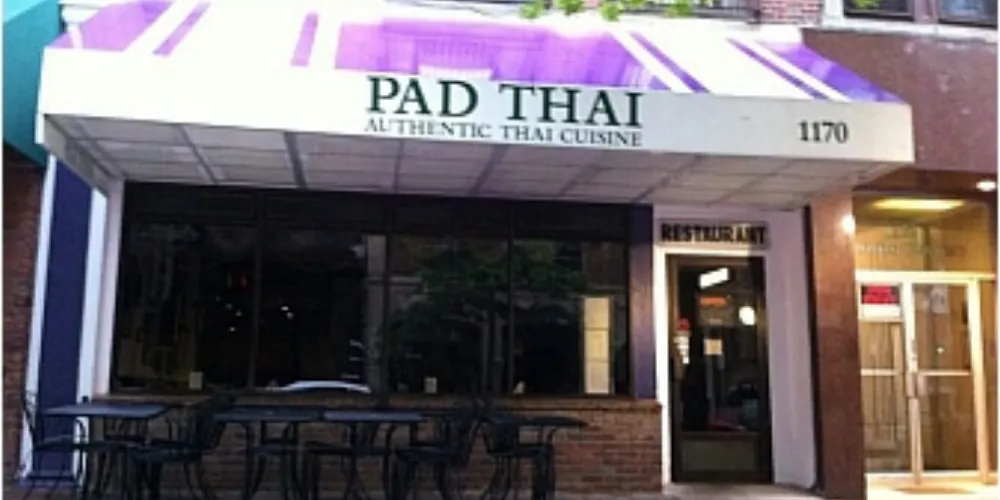 Pad Thai's purple awning and sidewalk tables at 1170 Chapel Street